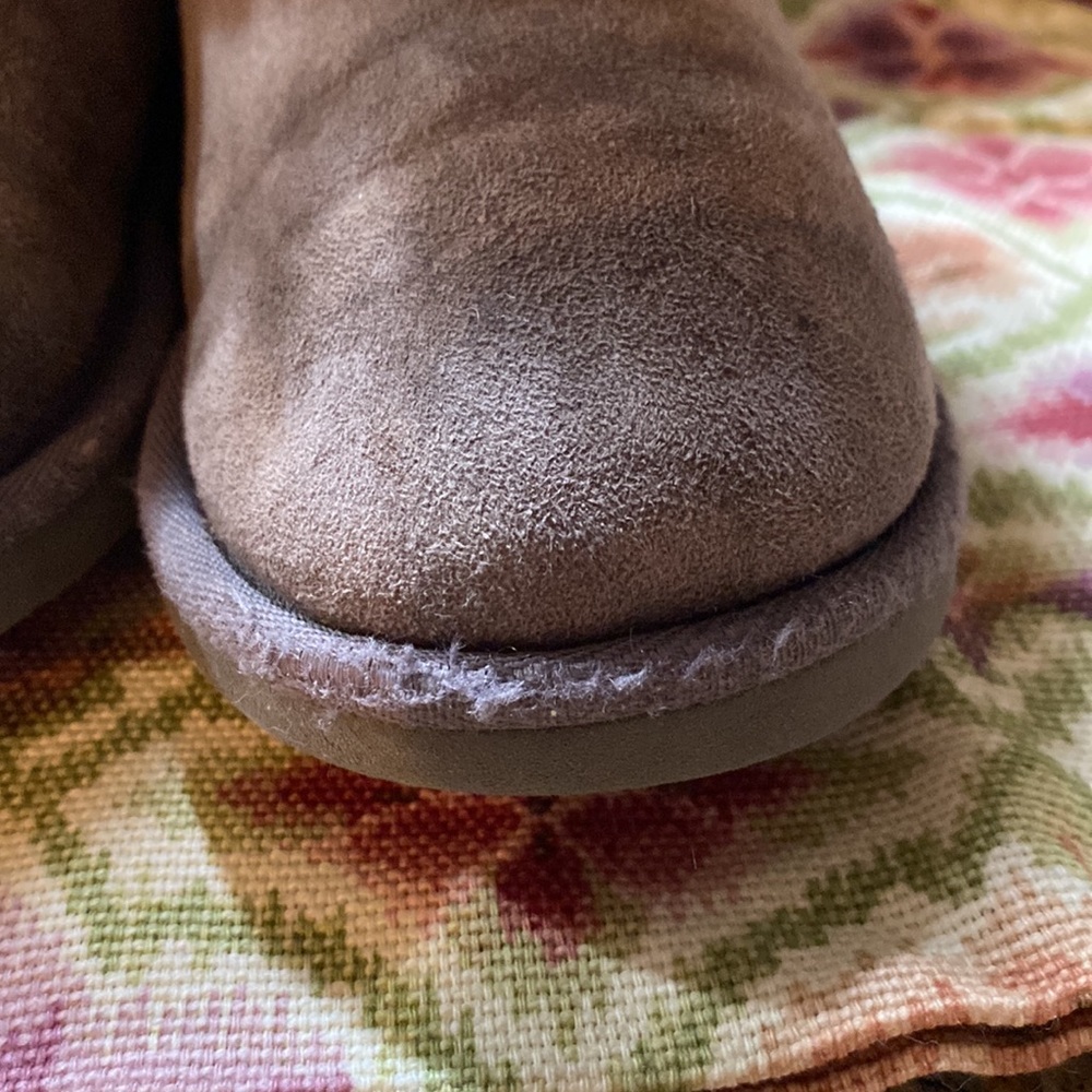 UGG Boots Womens 5 grey Bailey Button Suede Sheepskin Pull On gray - Picture 6 of 13